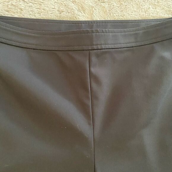 St.John cropped pants, size 8 - Picture 2 of 6